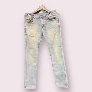 listing-status-banner